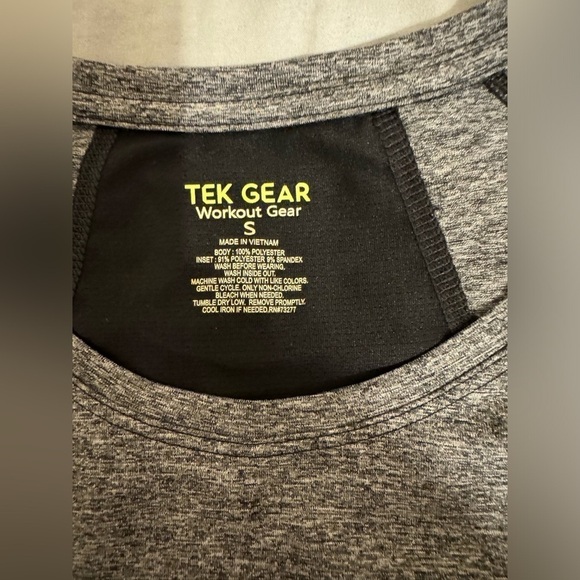 Tek gear workout shirt - Picture 4 of 4